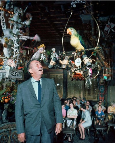 Walt-Disney-in-Tiki-Room