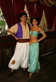 Jasmine and Aladin Meet Up