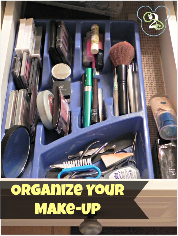 Organize Your Make-Up Drawer 1