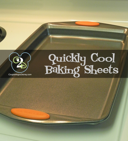 Quickly Cool Baking Sheets