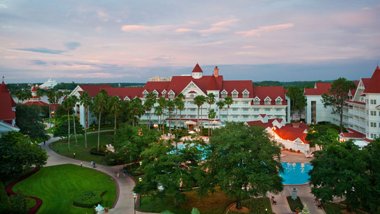 grand-floridian-resort-and-spa-2-bedroom-suite-main-building-club-level-gallery07