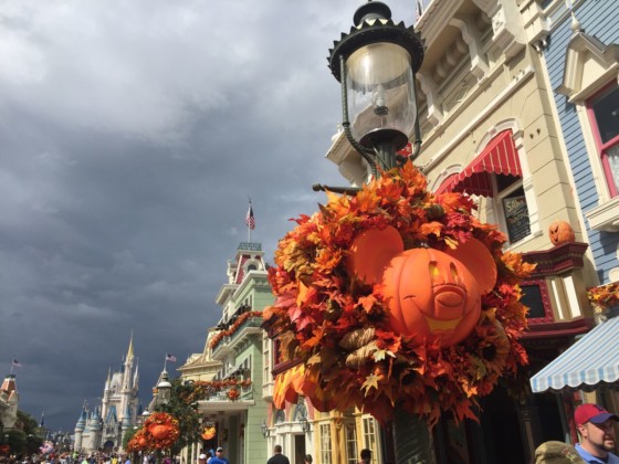 5 Reasons Not To Visit Disney World At Fall Time